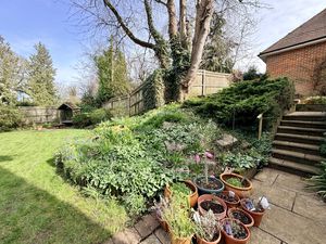 Photo 26- click for photo gallery